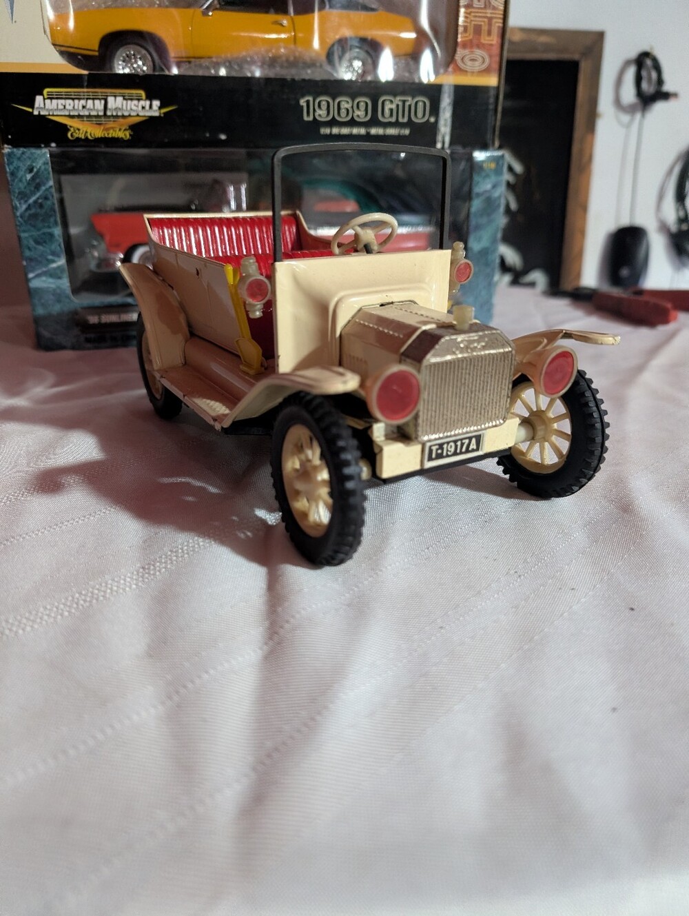 Vintage 9” Tin Friction Ford Model T Roadster Toy Car - Made in Japan